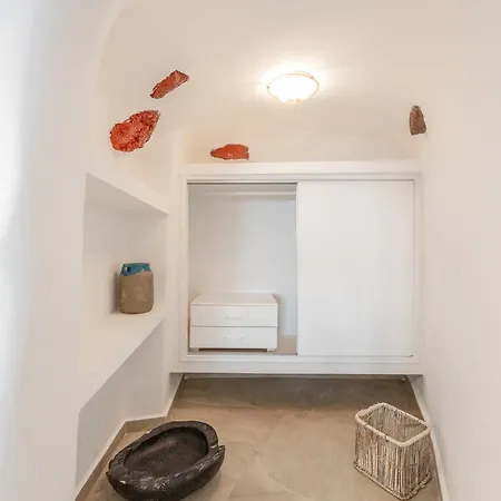 Mancave Sanctum Caldera *